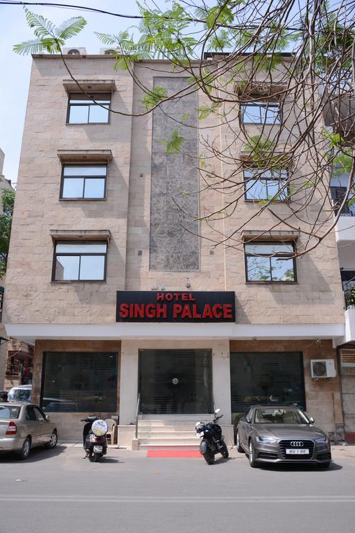 Hotel Singh Palace Нью-Дели Экстерьер фото