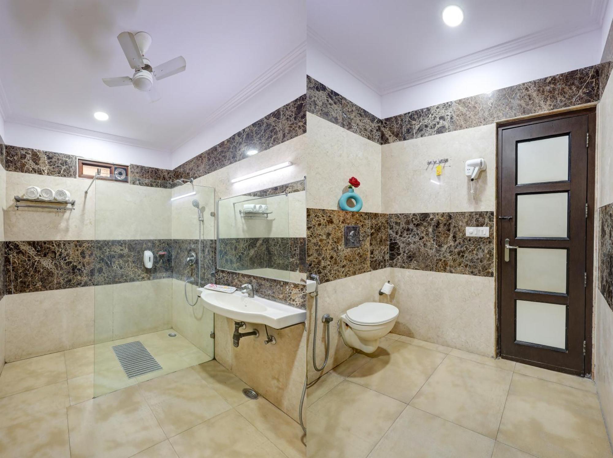 Hotel Singh Palace Дели Экстерьер фото